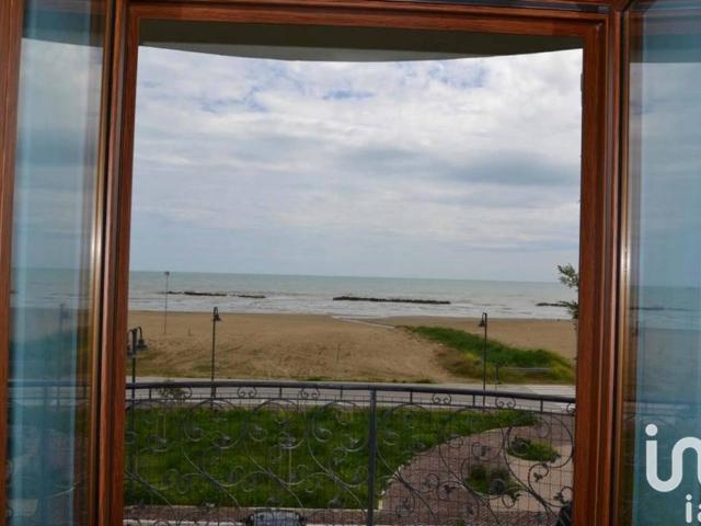 Appartamento in vendita a Roseto Degli Abruzzi, Abruzzo