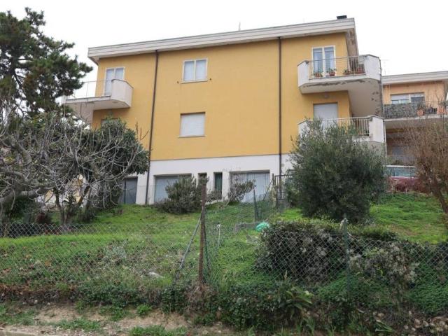 Appartamento in vendita a Roseto Degli Abruzzi, Abruzzo
