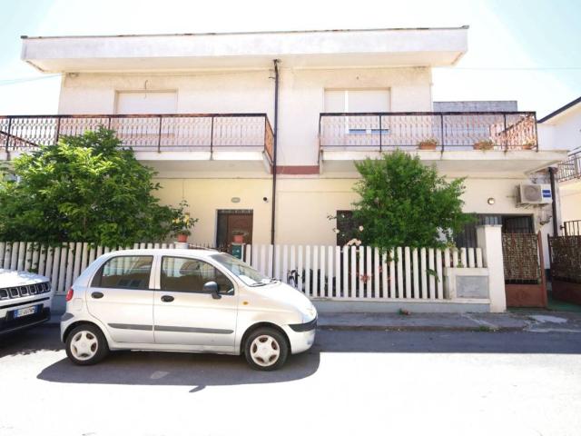 Appartamento in vendita a Roseto Degli Abruzzi, Abruzzo
