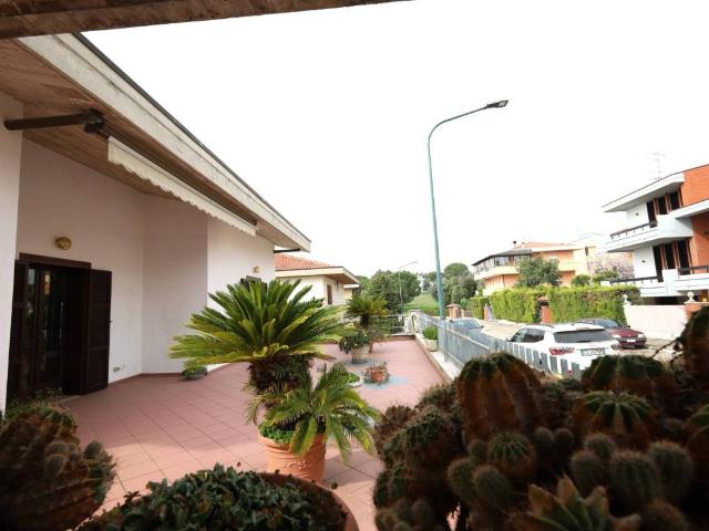 Appartamento in vendita a Roseto Degli Abruzzi, Abruzzo