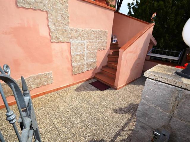 Appartamento in vendita a Rosignano Marittimo, Toscana