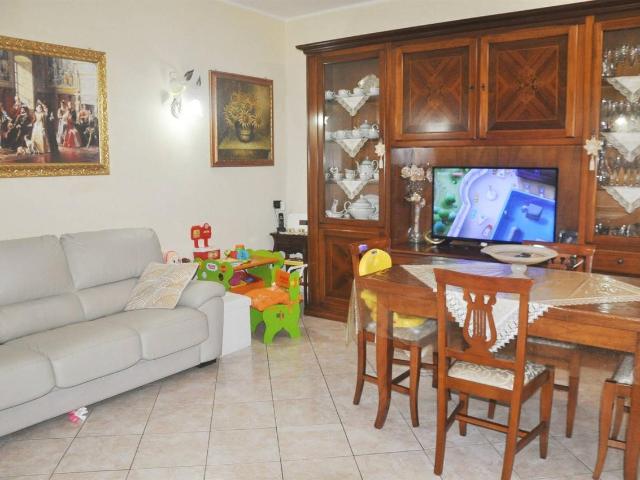 Appartamento in vendita a Rosignano Marittimo, Toscana