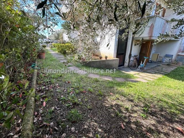 Appartamento in vendita a Rosignano Marittimo, Toscana