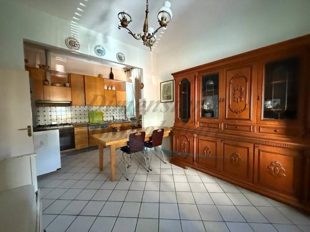 Appartamento in vendita a Rosignano Marittimo, Toscana