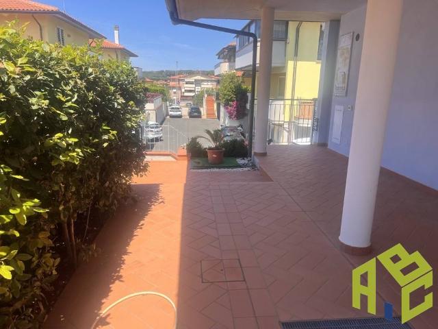 Appartamento in vendita a Il Fondino, Rosignano Marittimo