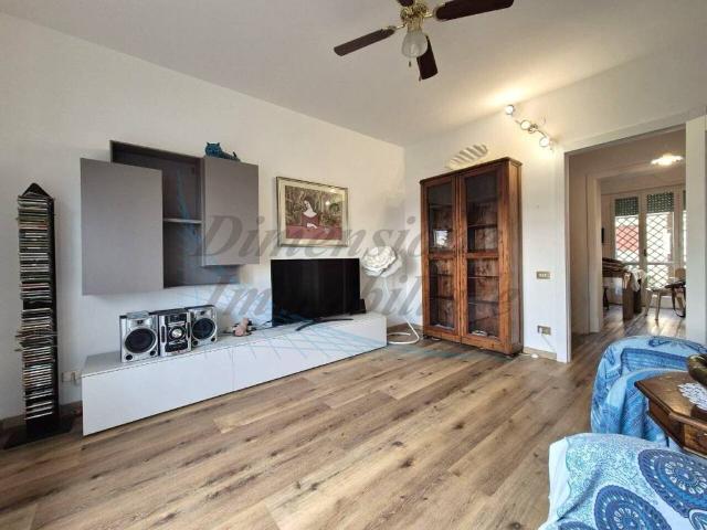 Appartamento in vendita a Rosignano Marittimo, Toscana