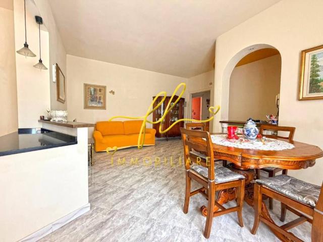 Appartamento in vendita a Rosignano Marittimo, Toscana