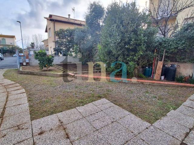Appartamento in vendita a Rosignano Marittimo, Toscana