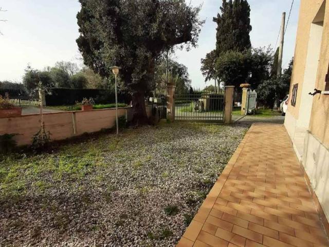 Appartamento in vendita a Rosignano Marittimo, Toscana