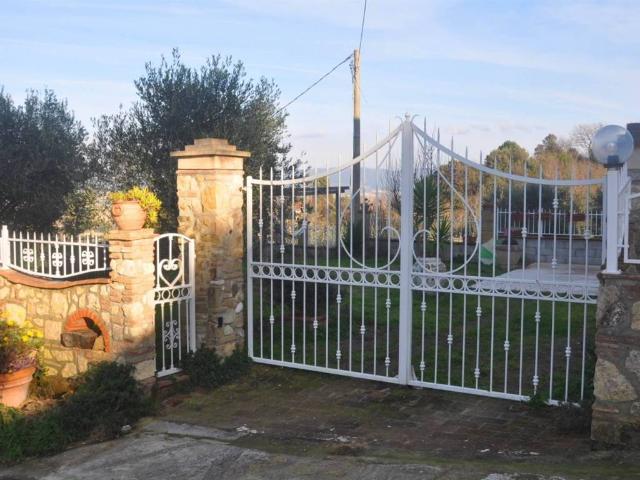 Appartamento in vendita a Rosignano Marittimo, Toscana