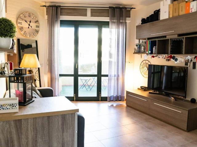 Appartamento in vendita a Rosignano Marittimo, Toscana