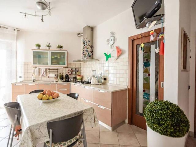 Appartamento in vendita a Rosignano Marittimo, Toscana