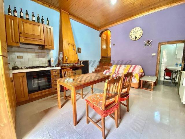 Appartamento in vendita a Rosignano Marittimo, Toscana
