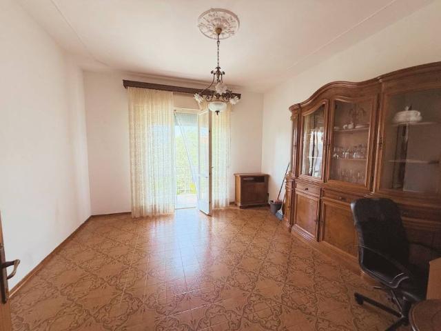 Appartamento in vendita a Rosignano Marittimo, Toscana