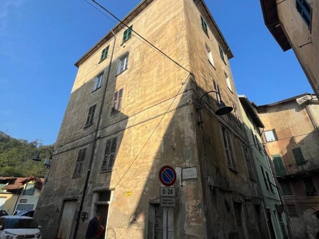 Appartamento in vendita a Rossiglione, Liguria