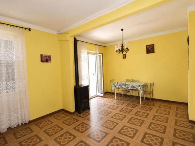 Appartamento in vendita a Rossiglione, Liguria