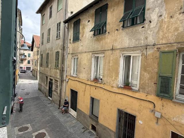 Appartamento in vendita a Rossiglione, Liguria