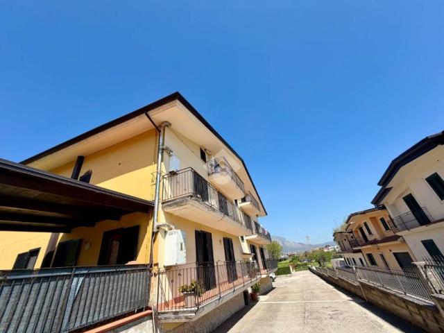 Appartamento in vendita a Rotondi, Campania