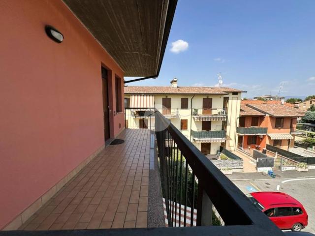 Appartamento in vendita a Villaggio Famiglia, Rovato
