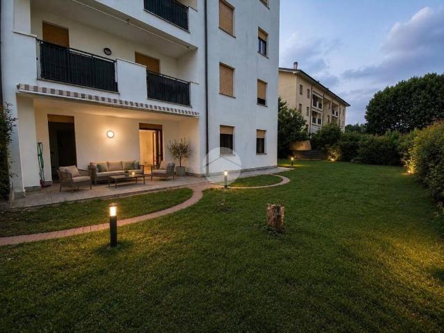 Appartamento in vendita a Villaggio Famiglia, Rovato