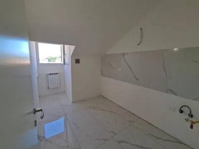 Appartamento in vendita a Rovato, Lombardia
