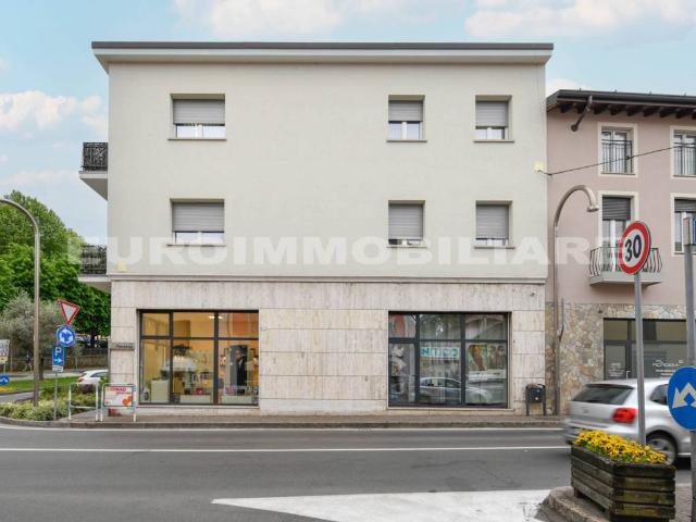 Appartamento in vendita a Villaggio Famiglia, Rovato