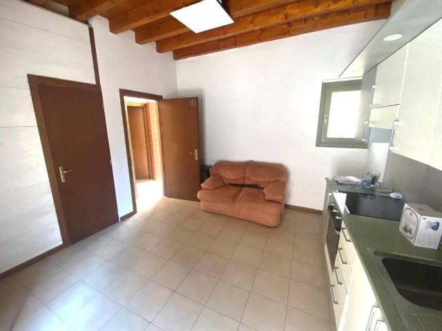 Appartamento in vendita a Villaggio Famiglia, Rovato