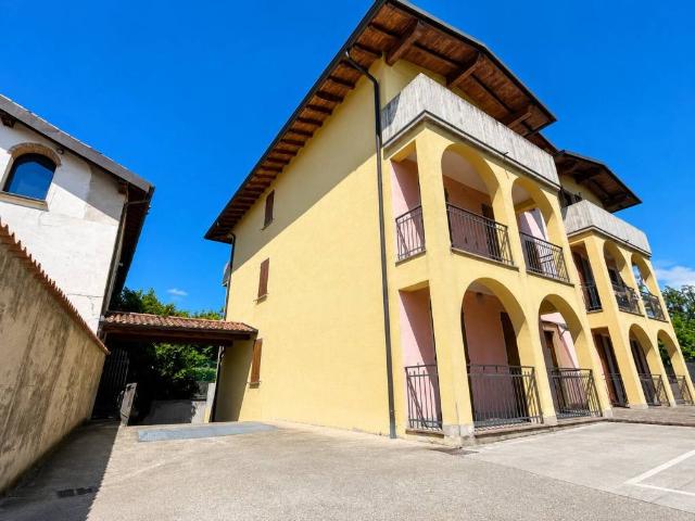 Appartamento in vendita a Villaggio Famiglia, Rovato