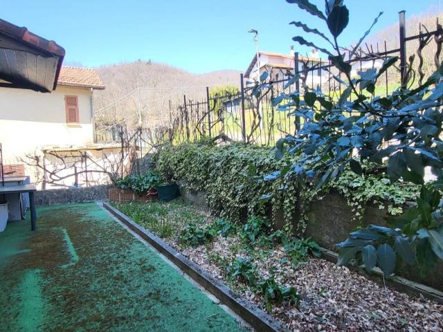 Appartamento in vendita a Casanova, Rovegno