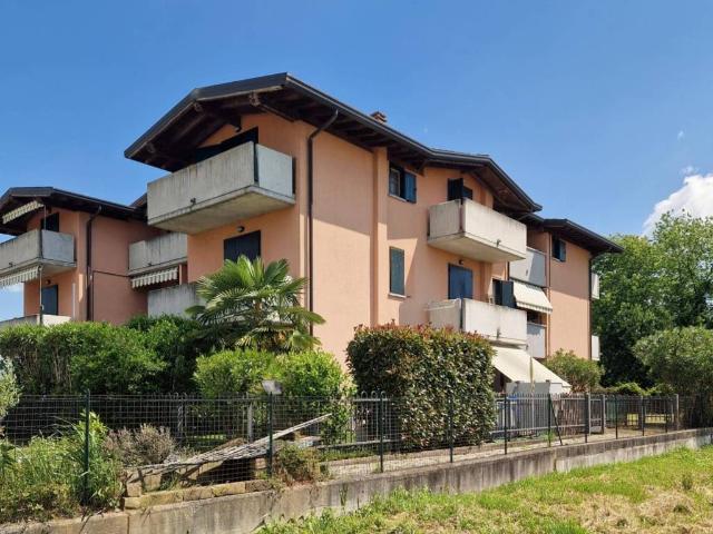 Appartamento in vendita a Rovellasca, Como