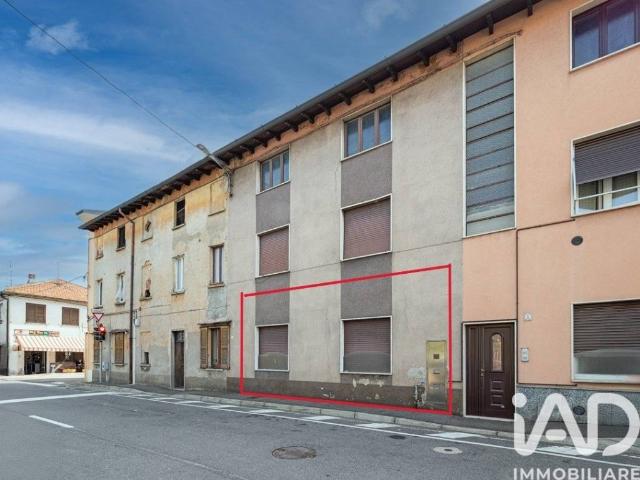 Appartamento in vendita a Rovello Porro, Lombardia
