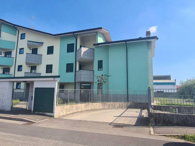 Appartamento in vendita a Rovello Porro, Lombardia