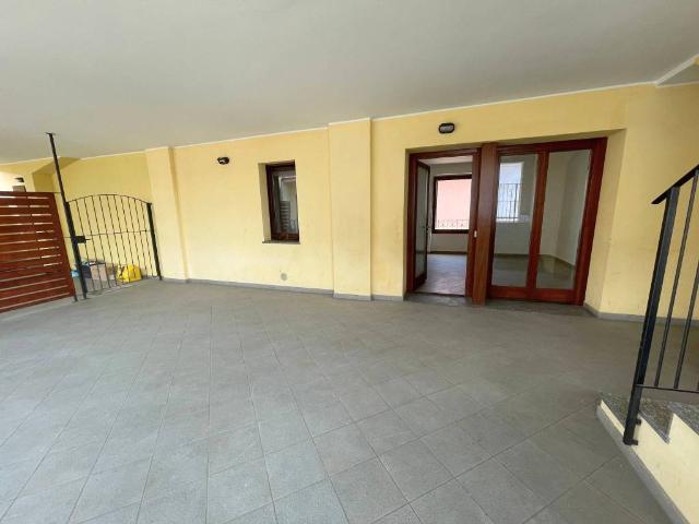 Appartamento in vendita a Rovello Porro, Lombardia