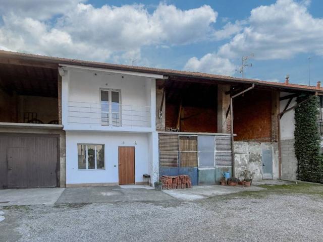 Appartamento in vendita a Rovello Porro, Lombardia