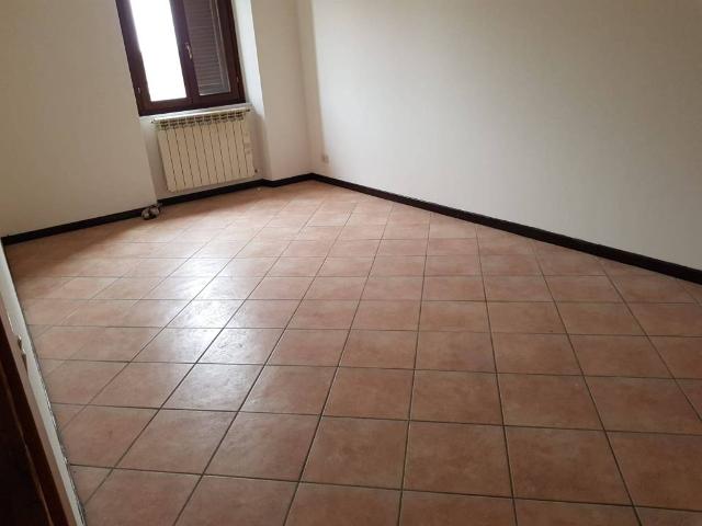 Appartamento in vendita a Rovello Porro, Lombardia