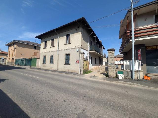 Appartamento in vendita a Rovello Porro, Lombardia