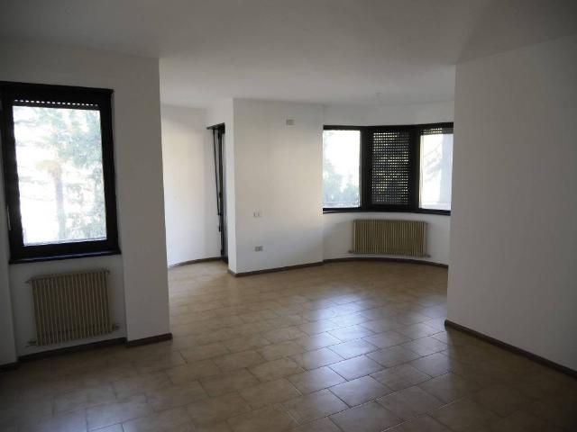Appartamento in vendita a Comunità della Vallagarina, Borgo Sacco