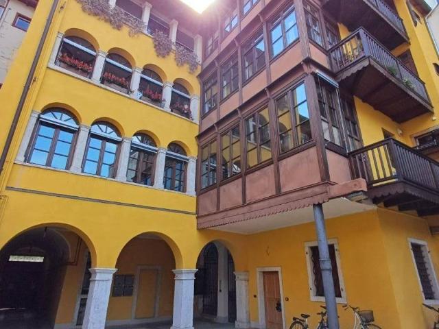 Appartamento in vendita a Comunità della Vallagarina, Borgo Sacco