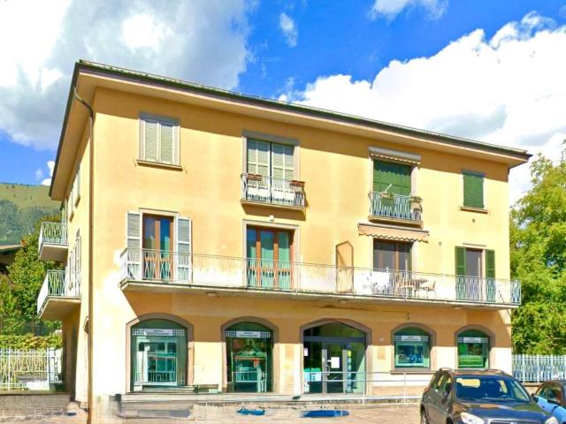 Appartamento in vendita a Rovetta, Lombardia