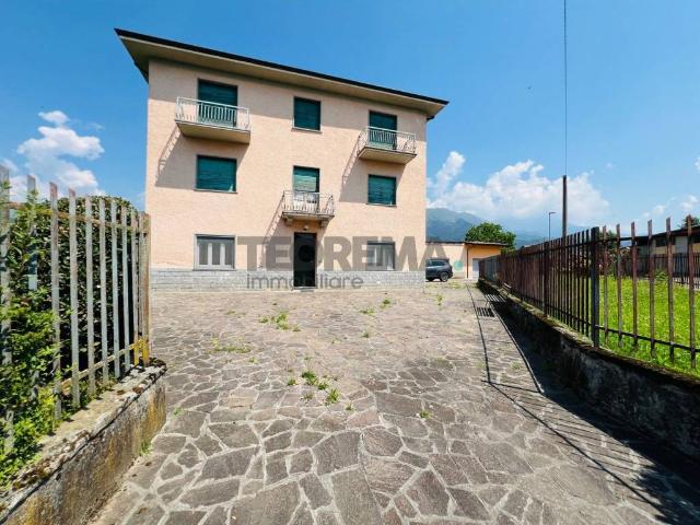 Appartamento in vendita a Vogno, Rovetta