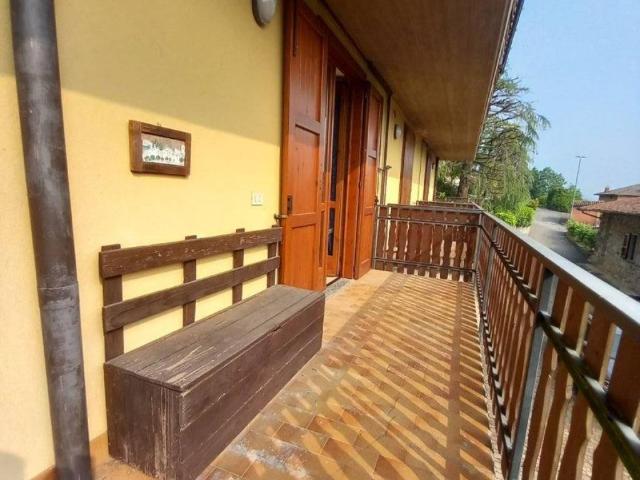 Appartamento in vendita a Rovetta, Lombardia