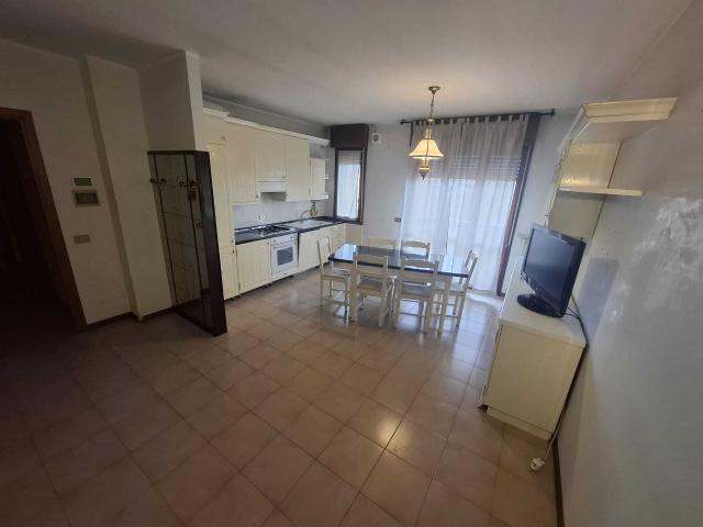 Appartamento in vendita a Rovigo, Veneto