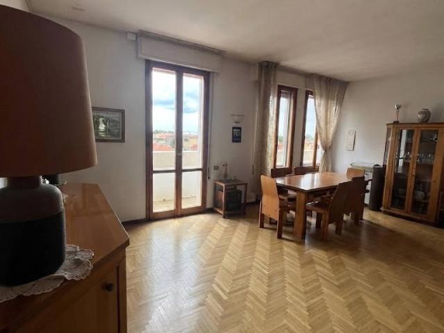 Appartamento in vendita a Commenda, Rovigo