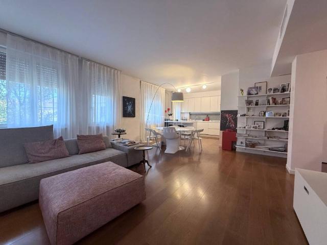 Appartamento in vendita a Rovigo, Veneto