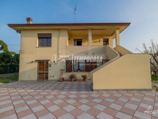 Appartamento in vendita a Sarzano, Rovigo