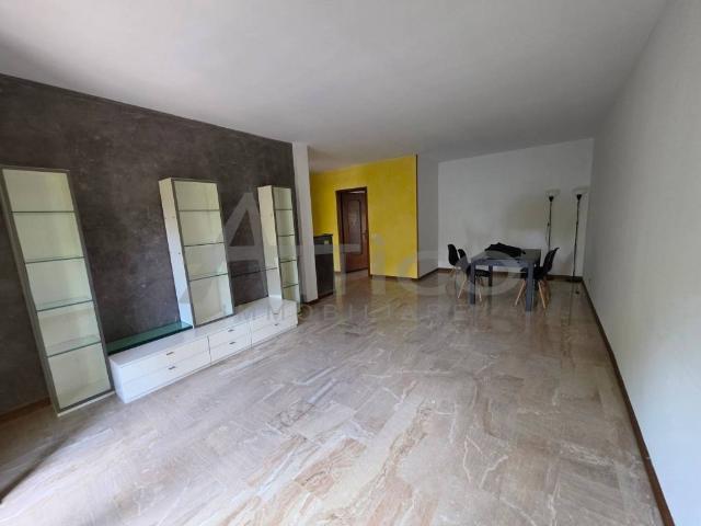 Appartamento in vendita a Rovigo, Veneto