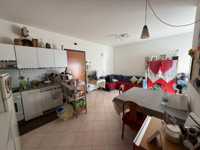 Appartamento in vendita a Rovigo, Veneto