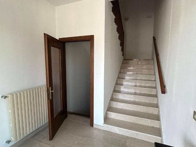 Appartamento in vendita a Rovolon, Veneto