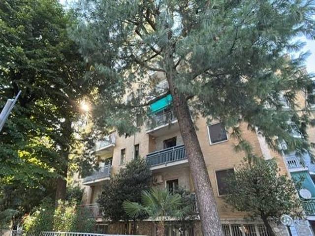 Appartamento in vendita a Rozzano, Lombardia
