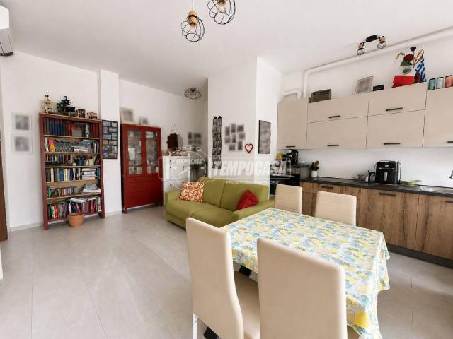 Appartamento in vendita a Pontesesto, Rozzano
